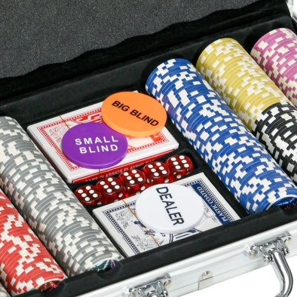 Casino-accessoires En Chips Pokerset Met Chips Pokerchip-etui, Inclusief Mat, Set Met 300 Chips, 2 Stapels Kaarten, 5 Dobbelstenen 4