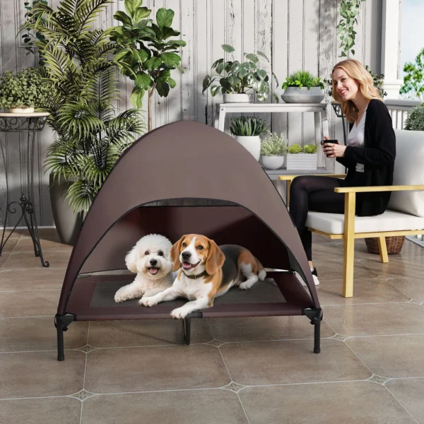 Hondenligstoel outdoor met dak, verhoogd hondenbed voor grote honden, verkoelend huisdierligbed met wasbaar mesh metalen frame draagtas, huisdierbed voor buiten kamperen 106x76x99cm, koffie 9
