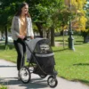 Hondenwagen jogger opvouwbare hondenbuggy voor kleine honden & katten tot 10 kg, kattenbuggy met 3 grote rubberen wielen, kussen, netvensters, opbergmand, kattenwagen met veiligheidslijnen, grijs 2