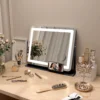 Make up spiegel met verlichting, led cosmetische spiegel met 3 lichtkleuren, tafelspiegel met 10x vergroting, mobiele telefoonhouder, usb oplaadpoort, 360° draaibaar, zwart 2