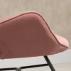 Stille schommelstoel voor slaapkamer woonkamer, hoge rugleuning, stalen frame, fluweelachtig polyester, rubberhout, 84x70x96cm, roze 10