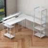 Bureau gaming tafel l vorm met plank, computertafel met monitorstandaard, stopcontact, usb oplaadpoort hoekbureau voor thuisbureau, slaapkamer, 137 x 140 x 139,5 cm wit 4