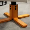 Relaxstoel massagestoel met kruk en opbergruimte tv stoel met ligfunctie 360° draaibaar met zijvak kunstleer 80 x 86 x 99cm crèmewit 10