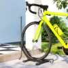 Sportnow fietsstandaard voor fietsen staal fietsenhouder met 80 mm bandbreedte vrijstaande grondparker meervoudige standaard parkeerstandaard fietsstandaard voor grond 75 x 41 x 81h cm zwart 9