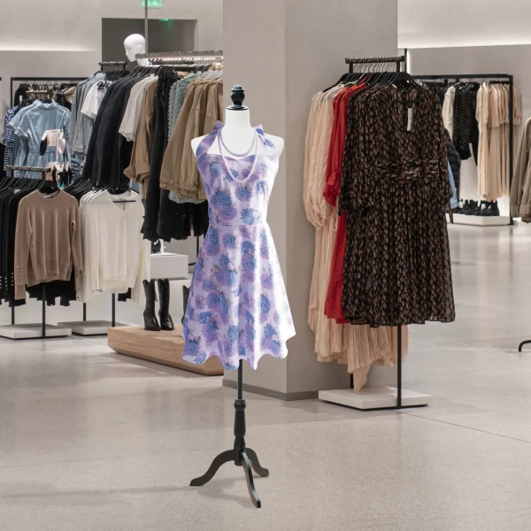 Mannequin torso, paspop, etalagepop, schuim, hout, metaal, wit 2