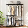 Draagbare kledingrek, metalen frame, stoffen planken, veel ruimte, zwart 2