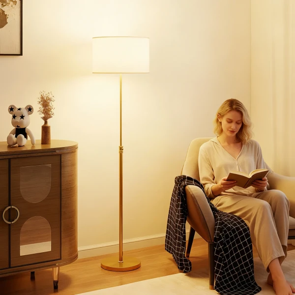 Staande lamp met afstandsbediening, in hoogte verstelbaar, stoffen kap, metalen standaard, aanpasbare helderheid, voetschakelaar, goudkleurig 2