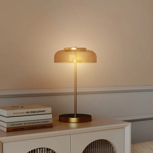 Tafellamp met warm led licht, metalen voet, amberkleurige glazen kap, Ø23 x 40h cm, goud 10