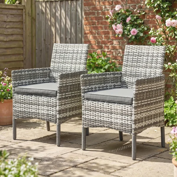 2 delige Set Tuinstoel Polyrattan Tuinmeubilair Met 2 Fauteuils Afneembare Kussens Stalen Frame Grijs