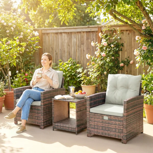 Rieten Tuinmeubelset 5 delige Balkonmeubelset Met 2 Stoelen Kussens Hocker Tafel Opbergvak Crèmewit