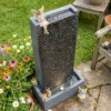 Tweelaagse Tuinfontein Met LED verlichting Pomp Granietlook 37,5 X 22 X 80 Cm