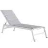 Ademende Tuinligstoel Met 6 voudig Verstelbare Rugleuning Aluminium Frame Lichtgrijs