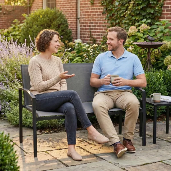 Tuinbank 2 zits Weerbestendig Metaal Buiten Zitbank Met Ademende Zitting Gebogen Armleuningen 112 X 66 X 80 Cm Grijs
