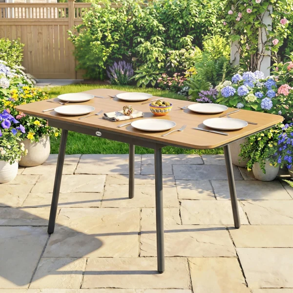 Tuintafel 140 X 80 Cm Voor 6 Personen Roestbestendig Buiteneettafel Met WPC tafelblad Verstelbare Voeten, Teak