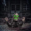 Halloweendekoration Groundbreaker Skelett, Biegsame Arme, Leuchtende Augen, Unheimliches Heulen