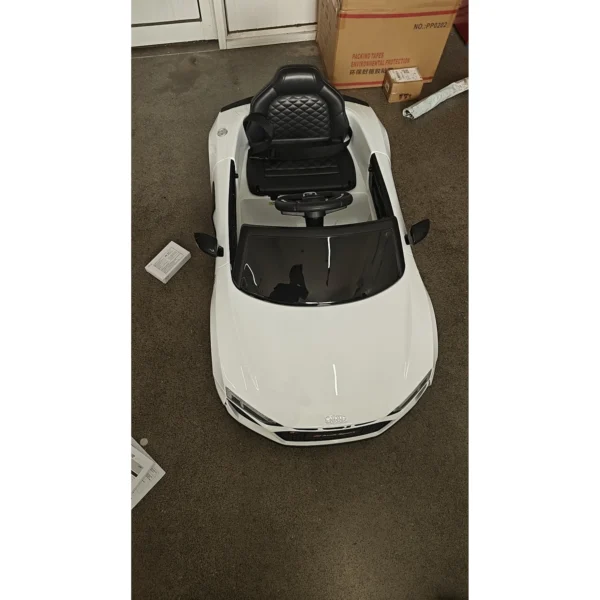 Kinder Elektroauto 12V Kinderauto Mit Fernbedienung Lithium Akku 2 Motor Sanftanlauf Hinterradfederung Weiß