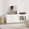 Modernes TV Lowboard Fürs Wohnzimmer Mit 2 Türen, Offenem Fach Und Griffen, Für TVs Bis 60 Zoll, 140 X 40 X 48 Cm, Weiß
