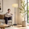 Stehlampe Mit Fernbedienung, Höhenverstellbar, Stoffschirm, Metallständer, Anpassbare Helligkeit, Fußschalter, Schwarz