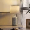 Tischlampe Tischleuchte, Nachttischlampe Schreibtischlampe Mit Keramiksockel, Leinenschirm, 22x22x45 Cm Sandfarben+Beige