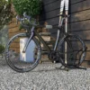 Fietsenrek Voor Fietsen Stalen Fietshouder Met 85 Mm Bandbreedte Vrijstaand 59 X 41 X 38 Cm Zwart