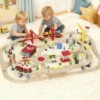 Houten Treinset 133 Stukken Treinset Met Elektrische Locomotief, Basisplaat, Rails, Kraan, Brug Geschikt Voor Peuters Vanaf 3 Jaar