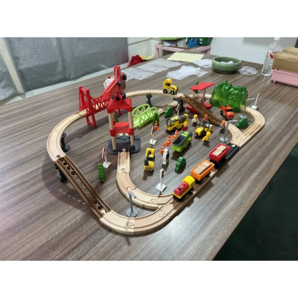 Houten Treinset 91 Delen Treinset Met Kraan, Treinen, Bouwvoertuigen, Rails Brug Voor Kinderen Vanaf 3 Jaar