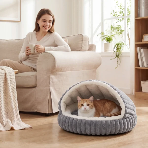 Pluche Kattenbed Met Afneembaar Kussen, Antislip Bodem, Wasbare Kattenmand, Voor Katten Tot 5 Kg, Grijs
